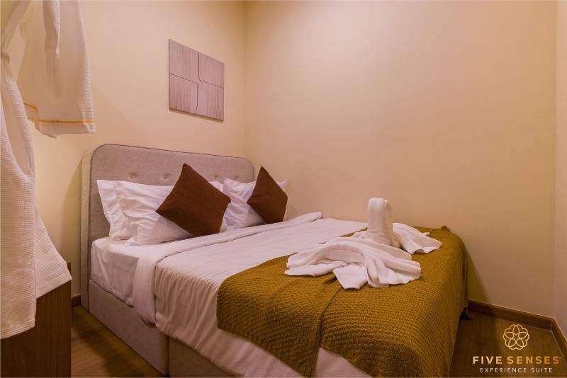 Japandi Two Bedroom Suites - room photo 9